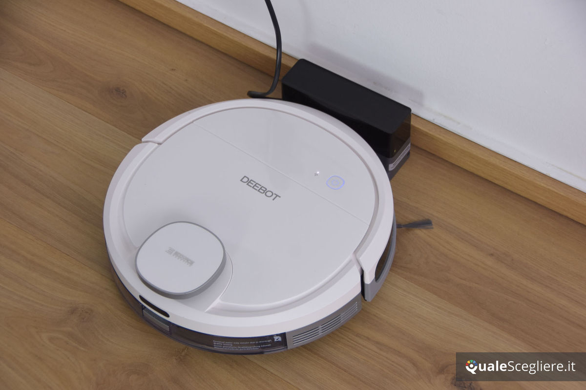 Ecovacs Robotics Deebot OZMO 900