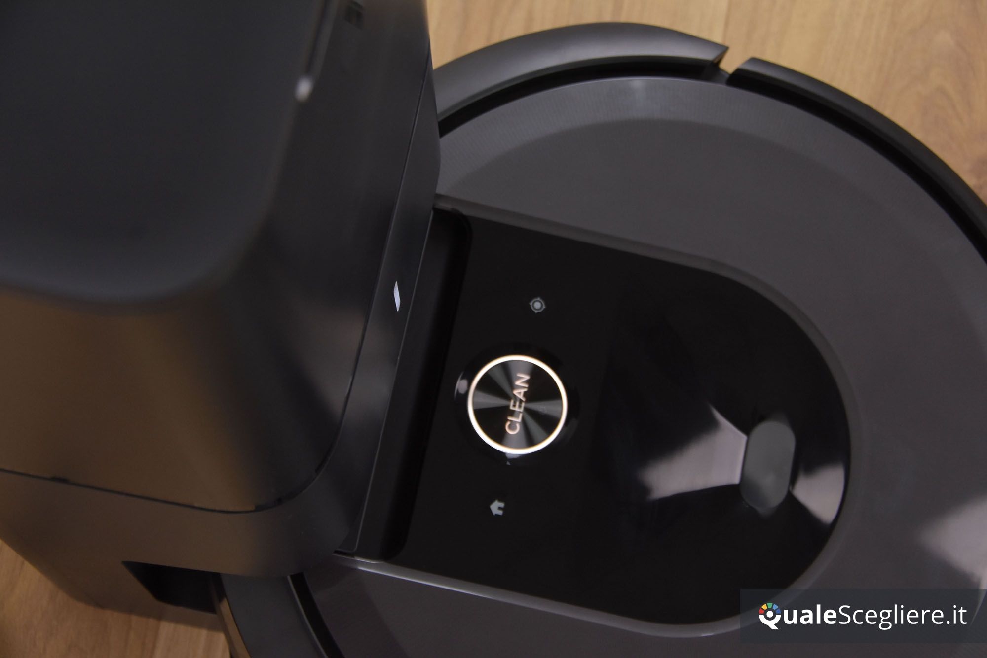 iRobot Roomba i7+