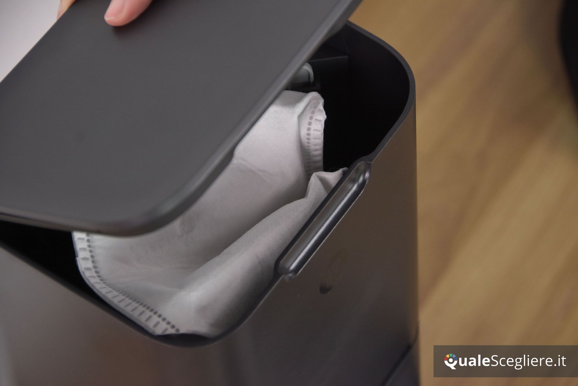 iRobot Roomba i7+