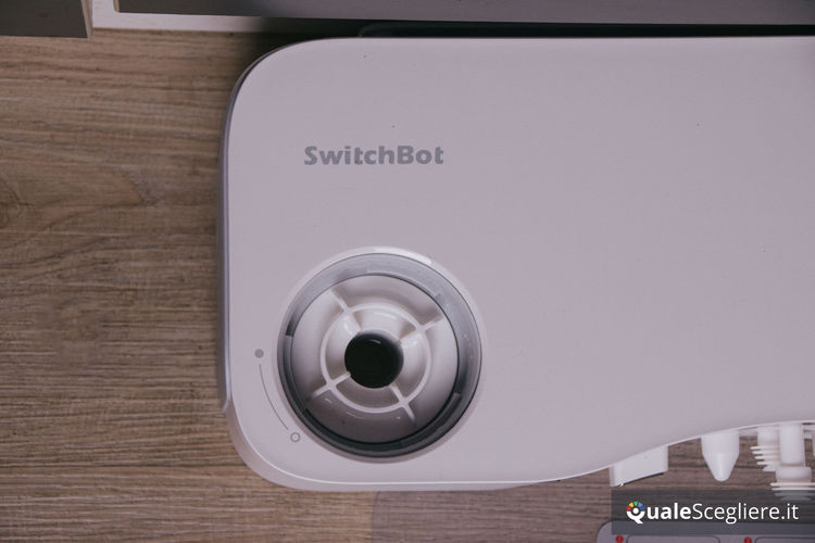 SwitchBot S10