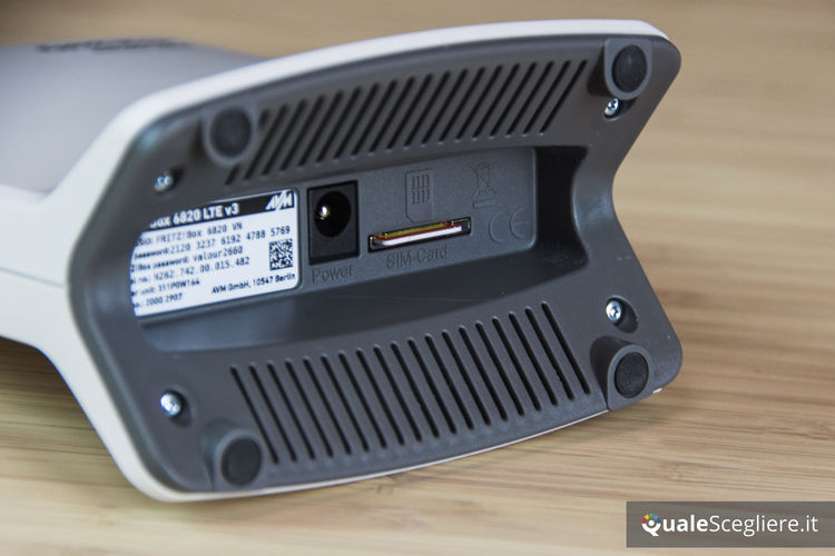 AVM Fritz!Box 6820 LTE