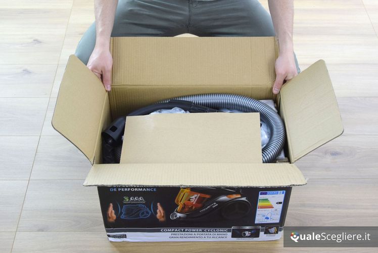 Rowenta RO3753EA Compact Power Cyclonic