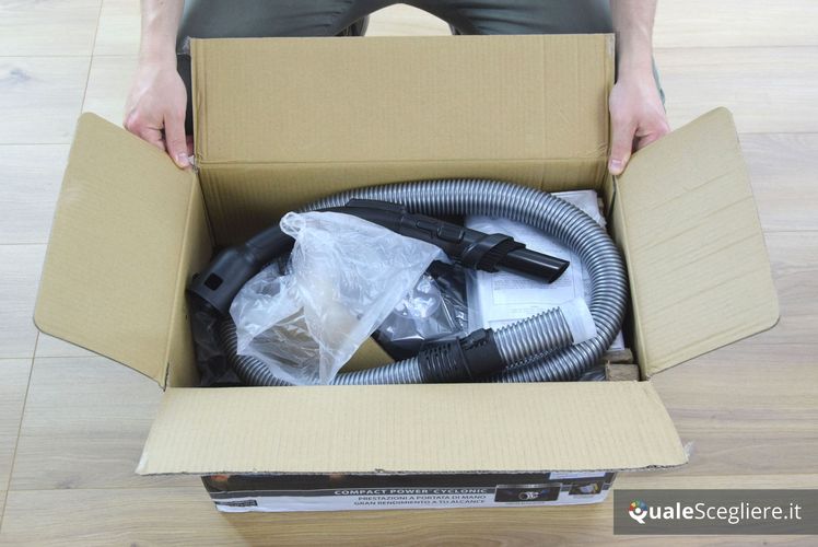 Rowenta RO3753EA Compact Power Cyclonic