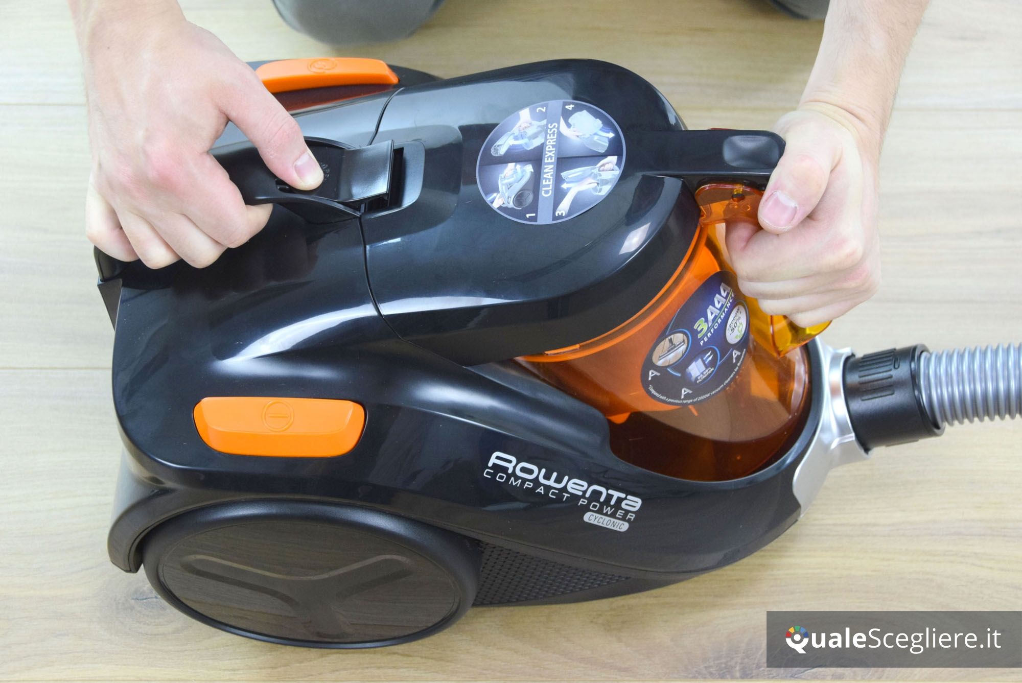 Rowenta RO3753EA Compact Power Cyclonic