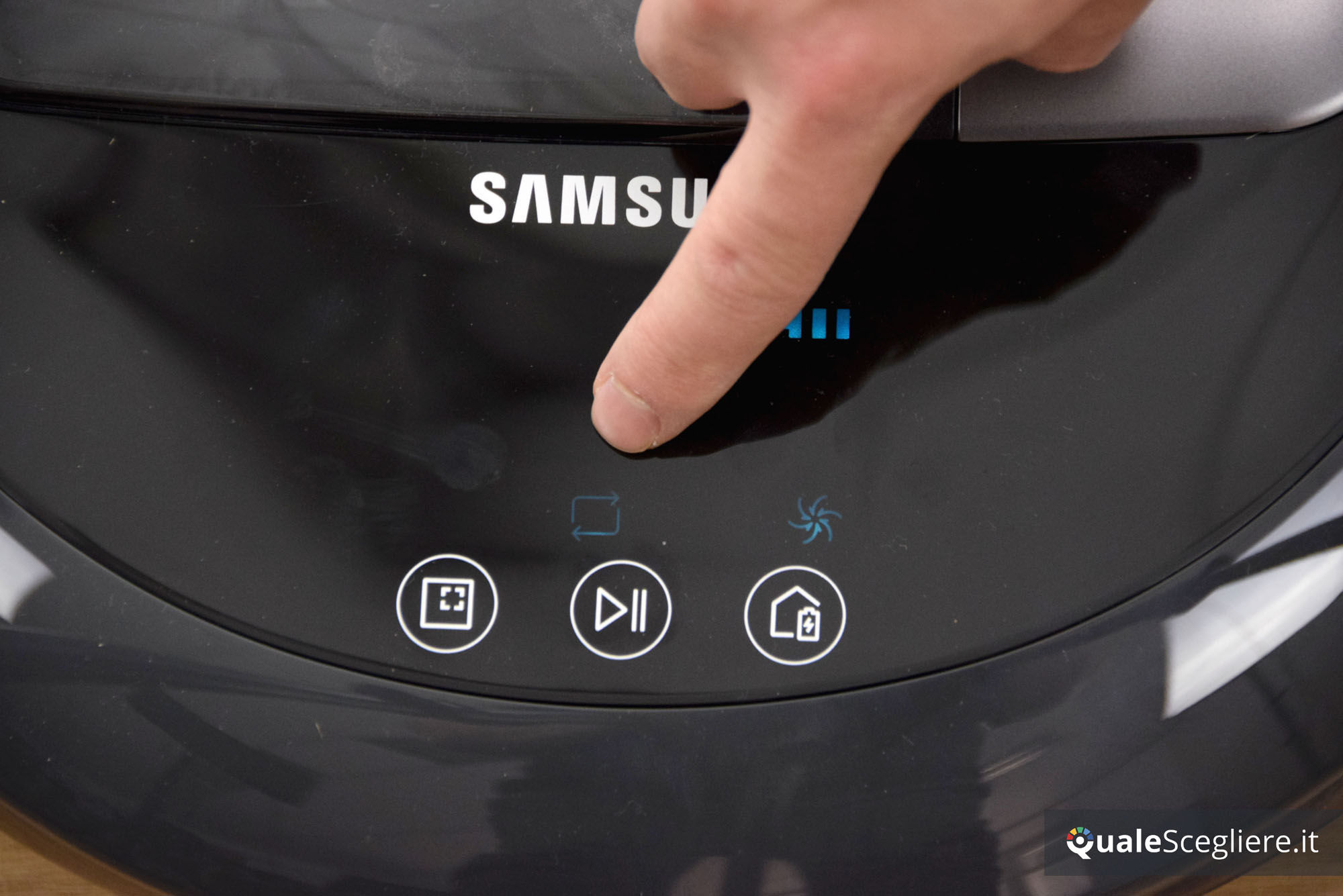 Samsung Powerbot VR7000 10 W Wifi