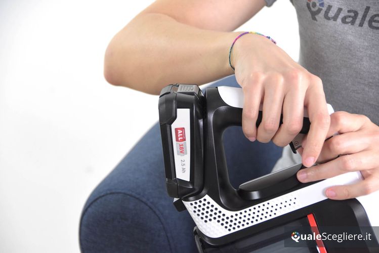 Bosch Unlimited BCS61BAT2