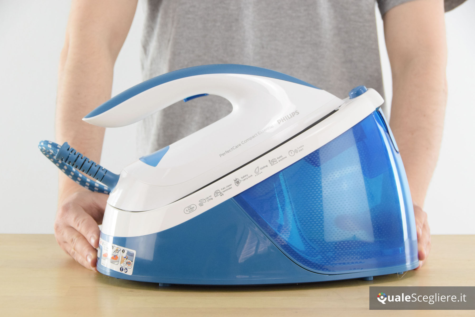 Philips GC6830/20 PerfectCare Compact Essential