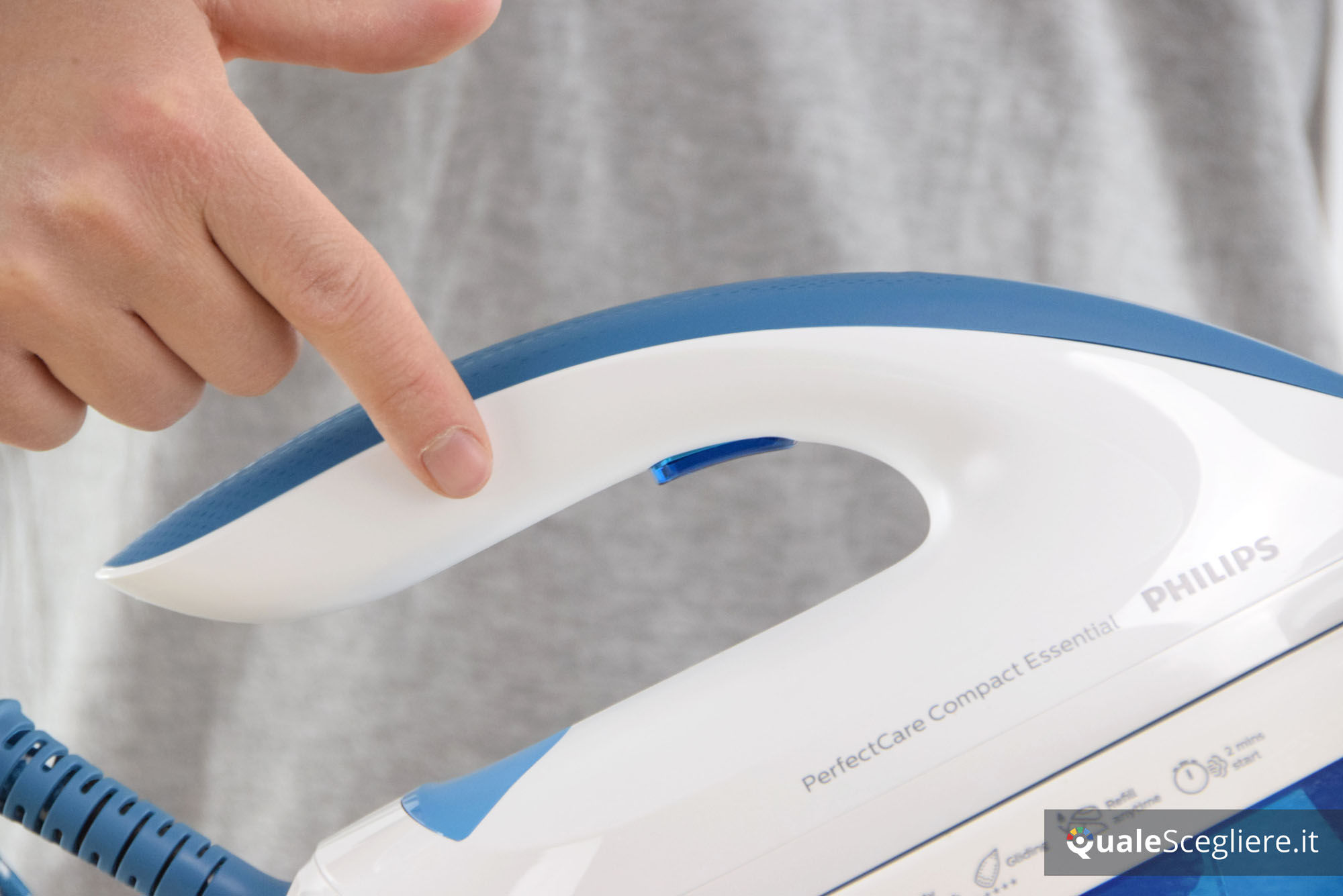 Philips GC6830/20 PerfectCare Compact Essential