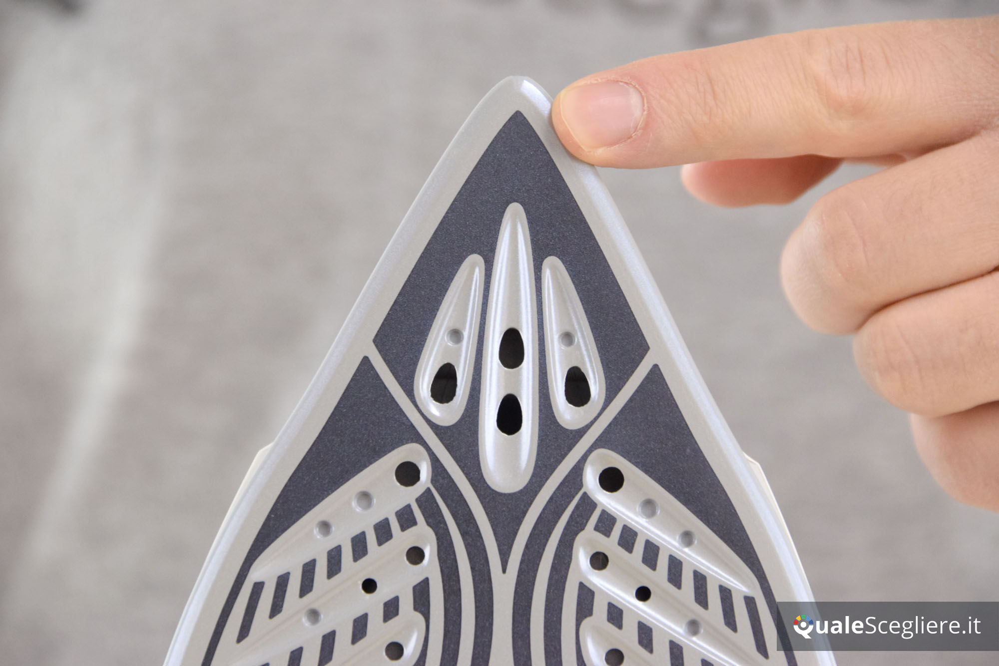 Philips GC6830/20 PerfectCare Compact Essential