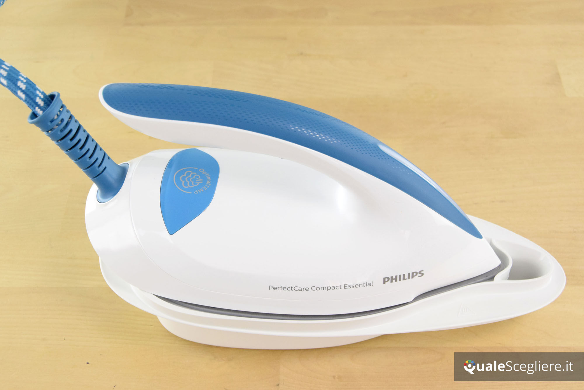 Philips GC6830/20 PerfectCare Compact Essential