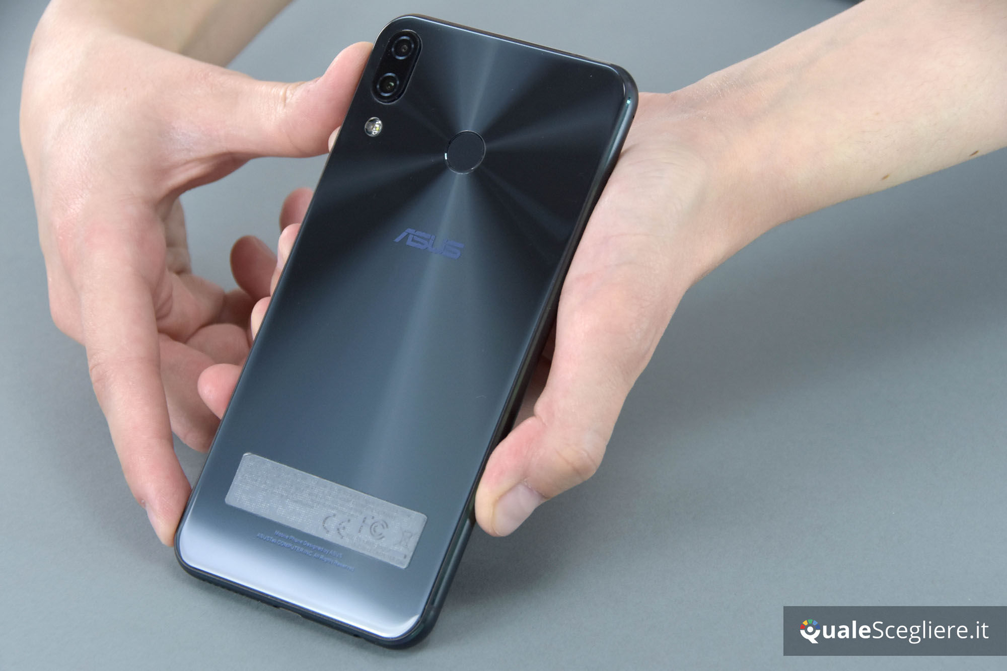 Asus ZenFone 5 ZE620KL