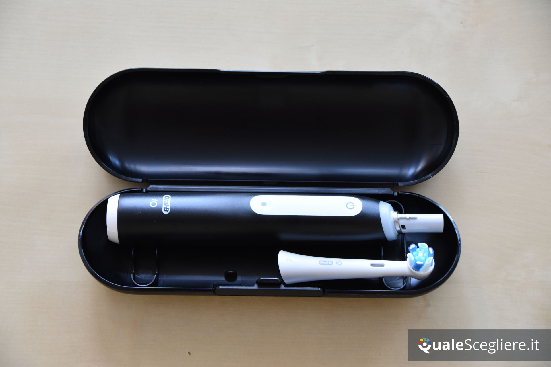 Oral-B iO Series 3