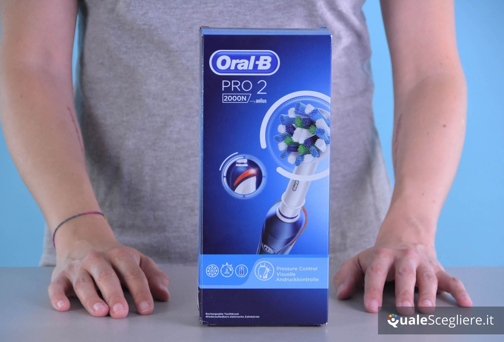 Oral-B Pro 2 2000 N CrossAction