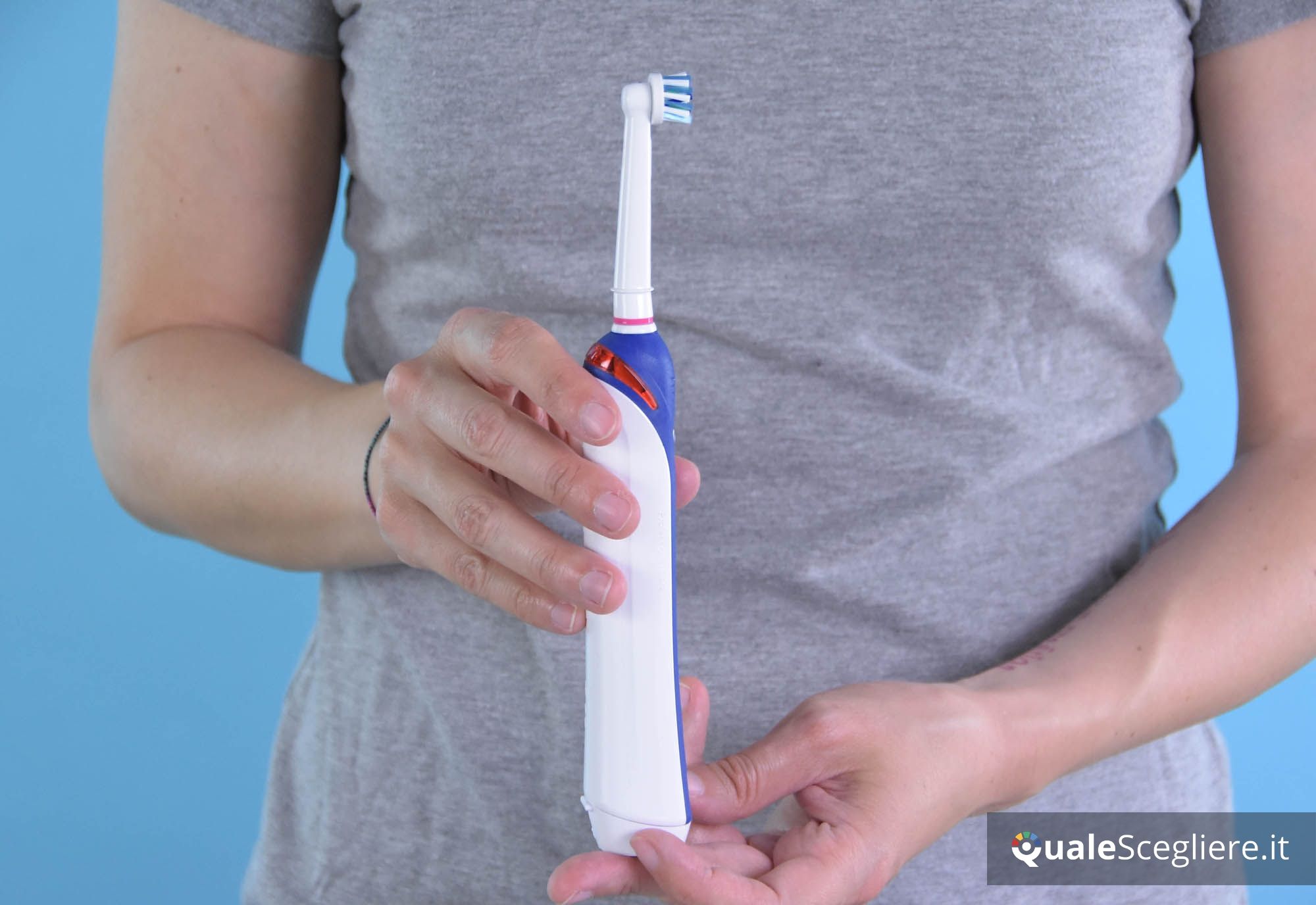 Oral-B Pro 2 2000 N CrossAction