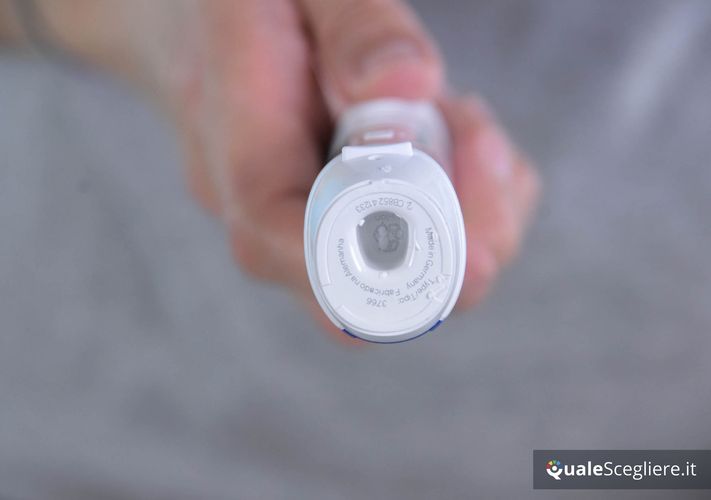 Oral-B Pro 2 2000 N CrossAction