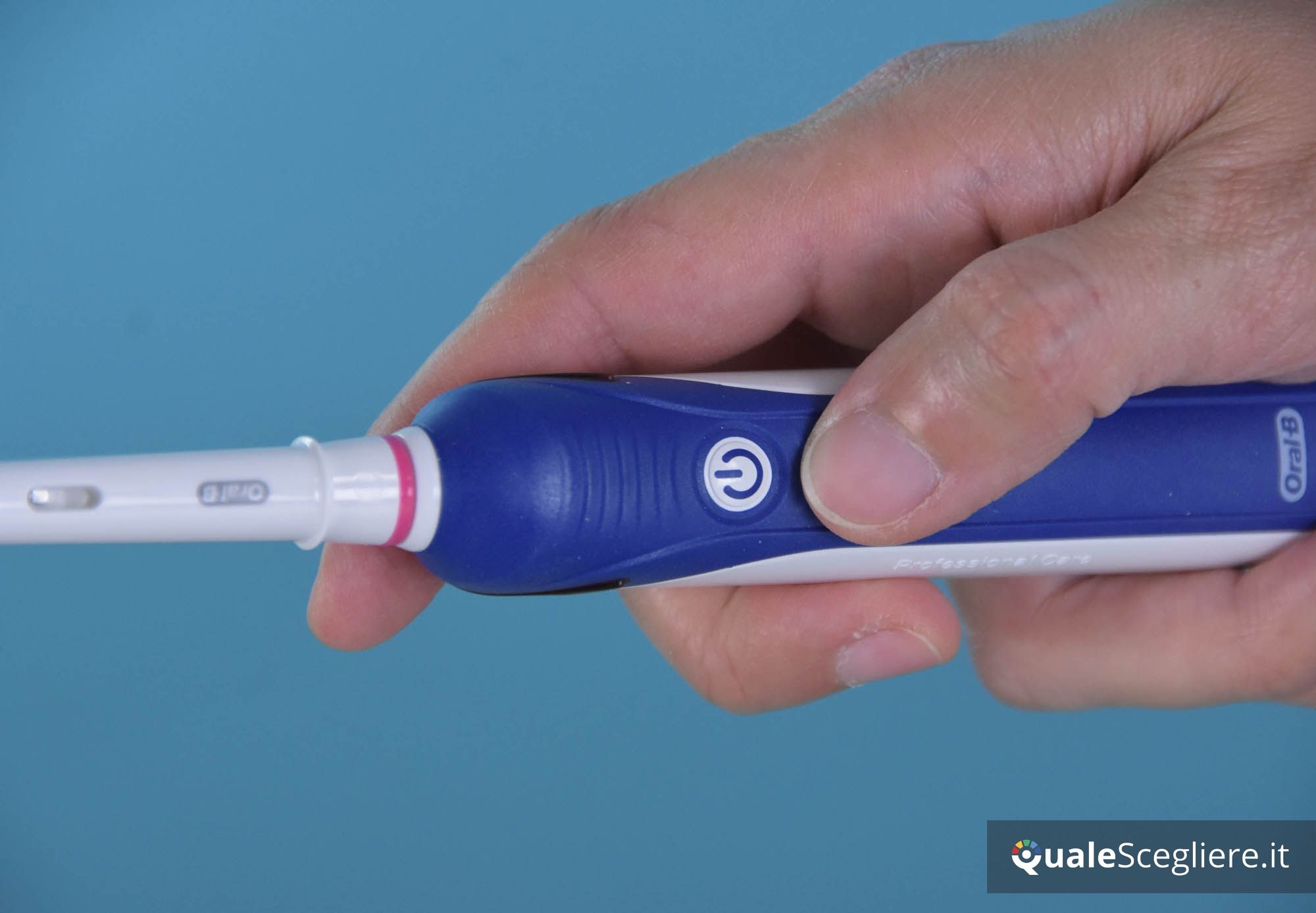 Oral-B Pro 2 2000 N CrossAction