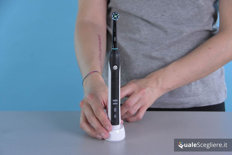 Oral-B Pro 2 2500 CrossAction