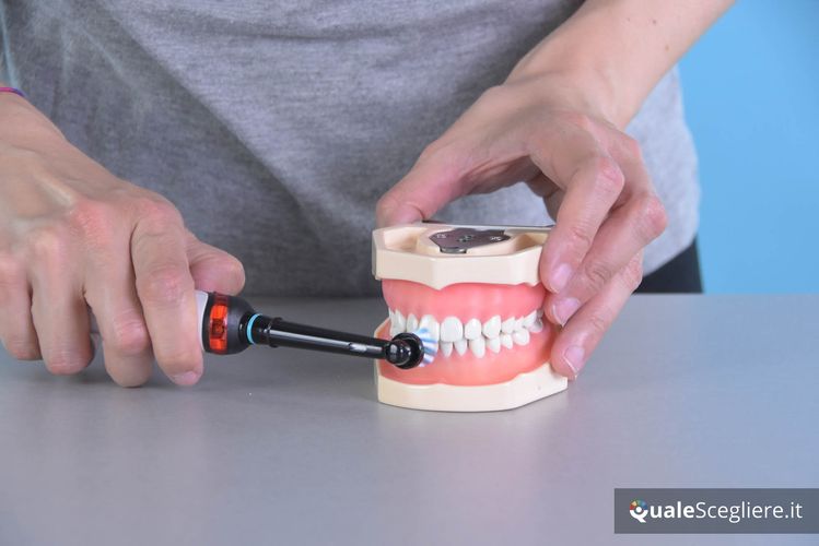 Oral-B Pro 2 2500 CrossAction