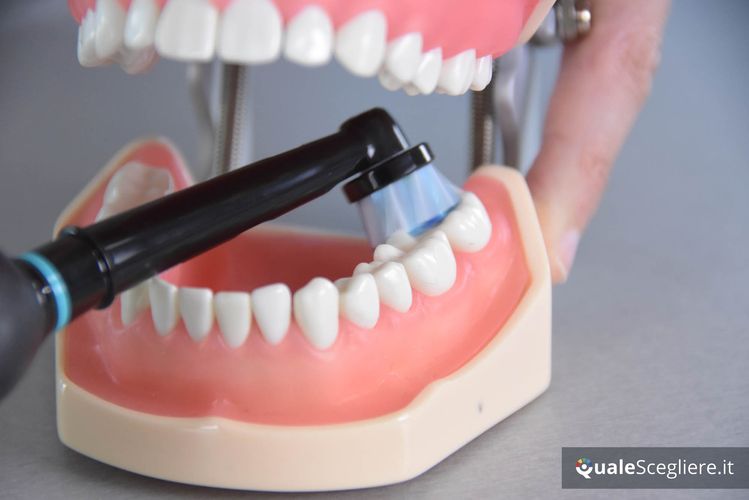 Oral-B Pro 2 2500 CrossAction