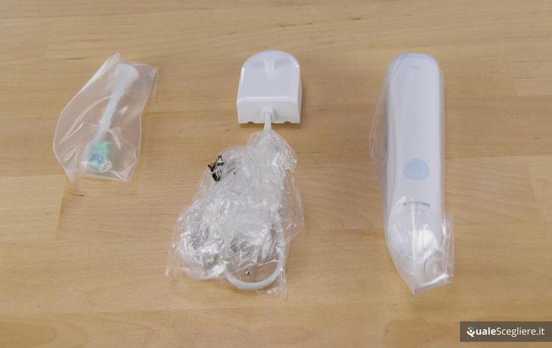 Philips HX3212/42 CleanCare Sonicare