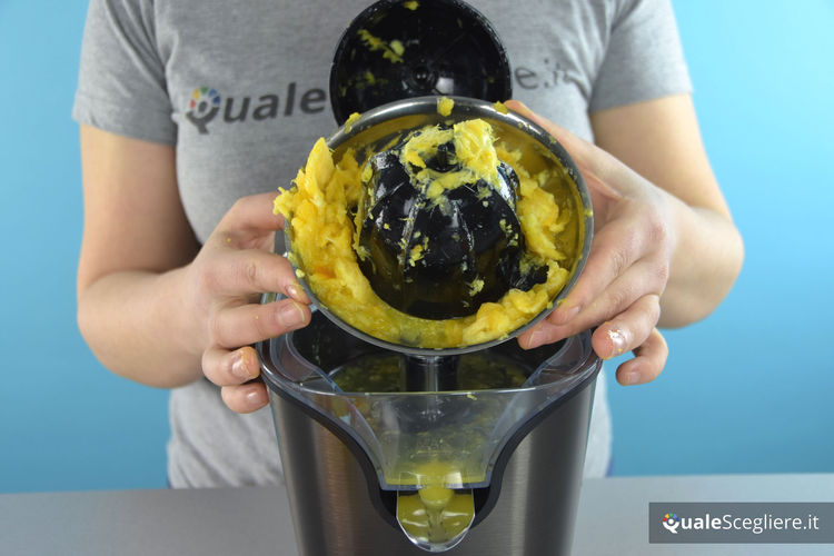 Black+Decker BXCJ100E