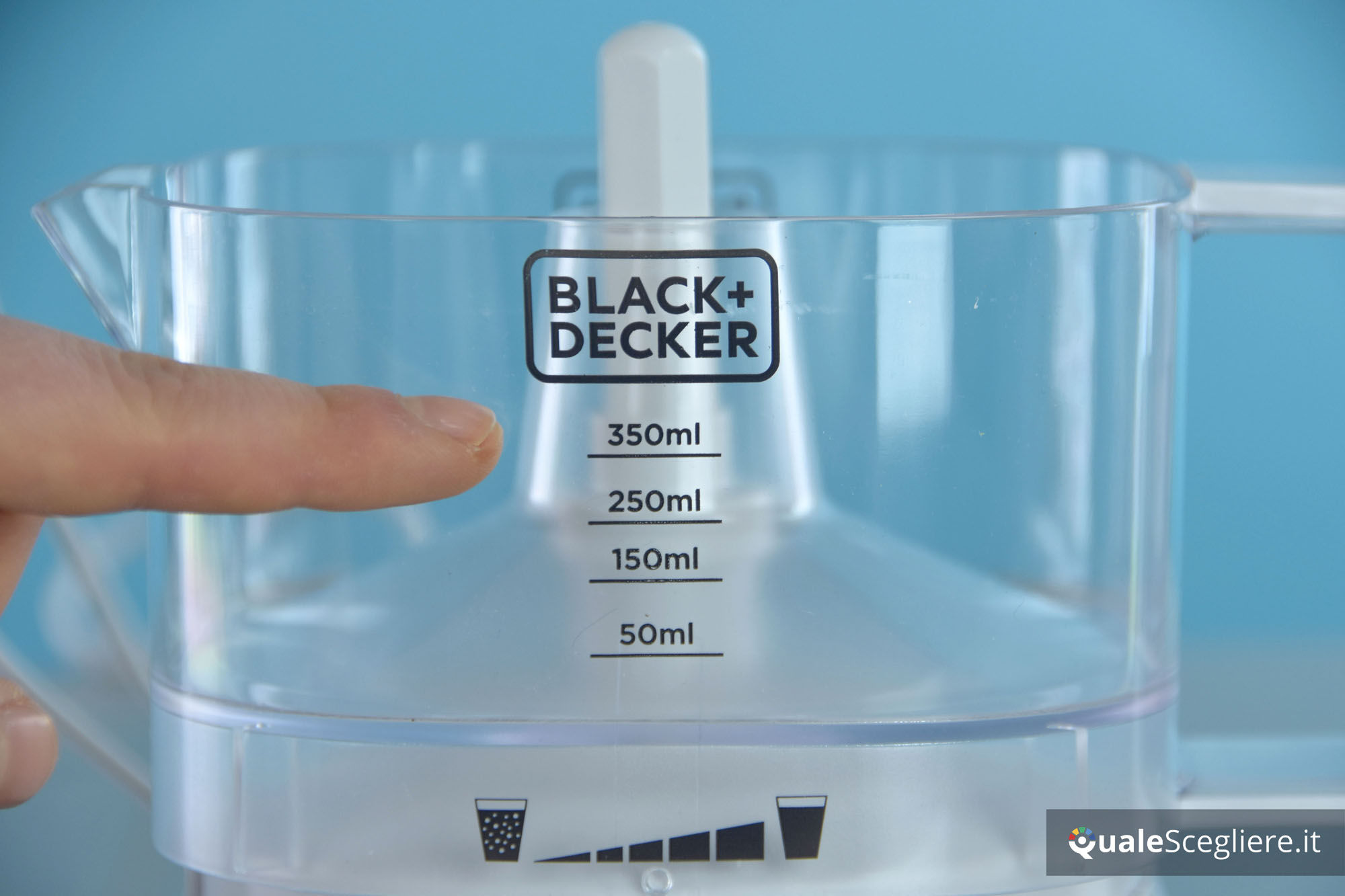 Black+Decker BXCJ25E