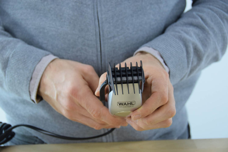 Wahl Home Pro Deluxe 79305-1316