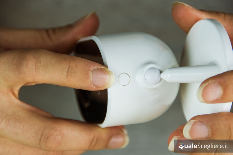 Arlo Essential Indoor VMC2040-100EUS