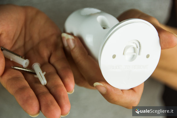 Arlo Essential Indoor VMC2040-100EUS