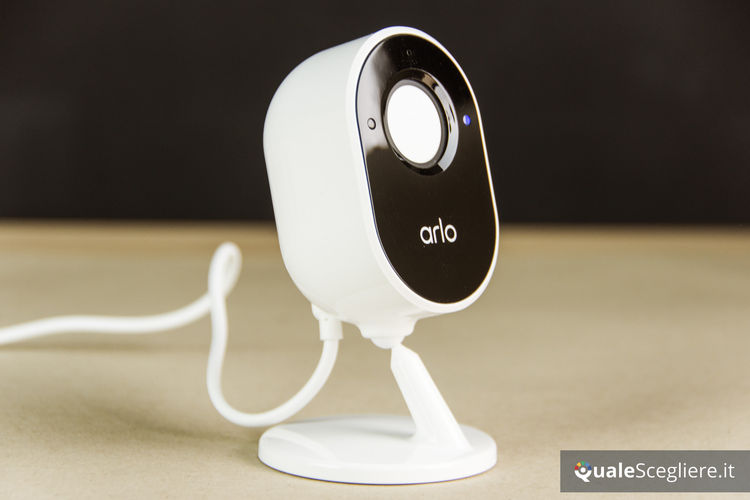 Arlo Essential Indoor VMC2040-100EUS