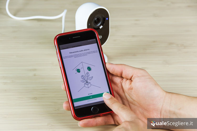 Arlo Essential Indoor VMC2040-100EUS