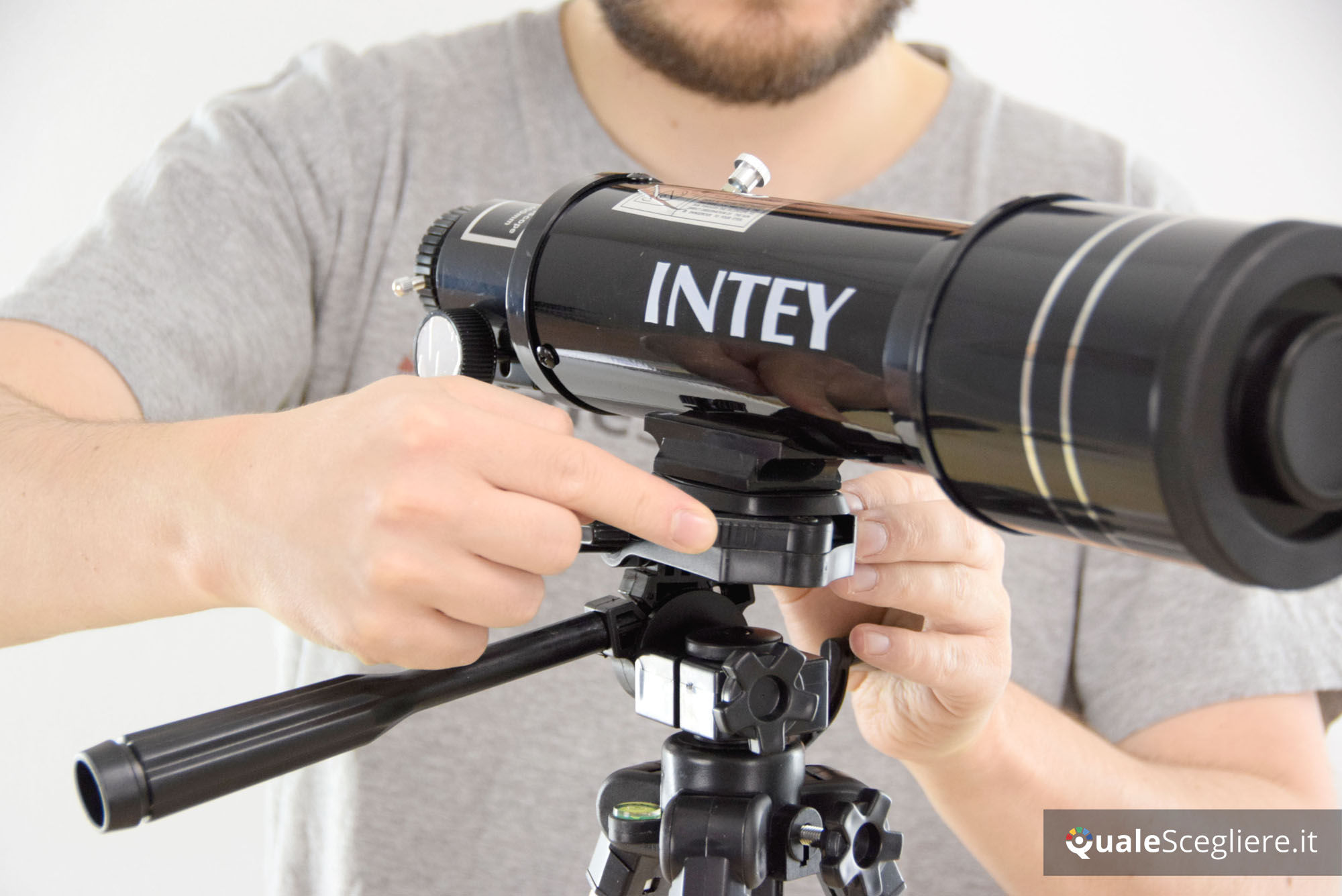 INTEY F40070M